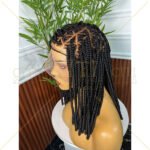 Chioma Knotless Triangle Braids - Image 4